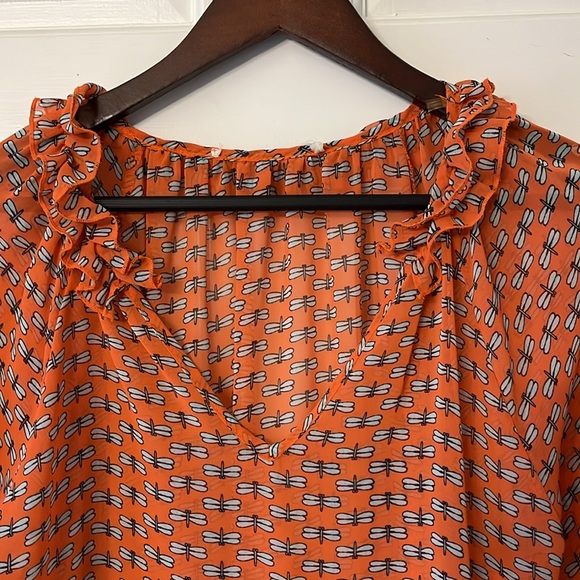 Dragonflies Cover this Adorable Polyester Top - Picture 5 of 8